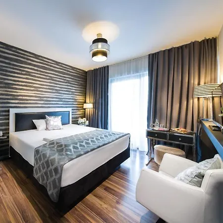 Salinenparc Design Budget Otel