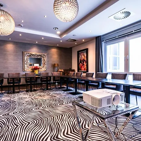 Salinenparc Design Budget Hotel Westernkotten