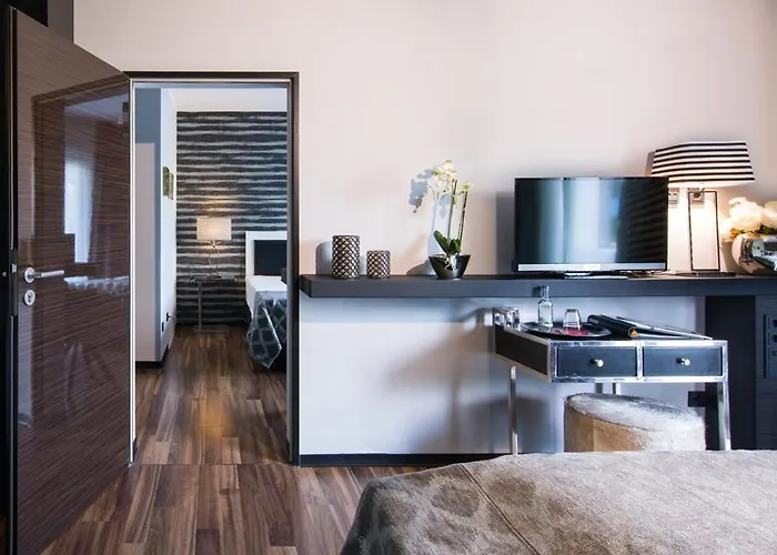 호텔 Salinenparc Design Budget 4*