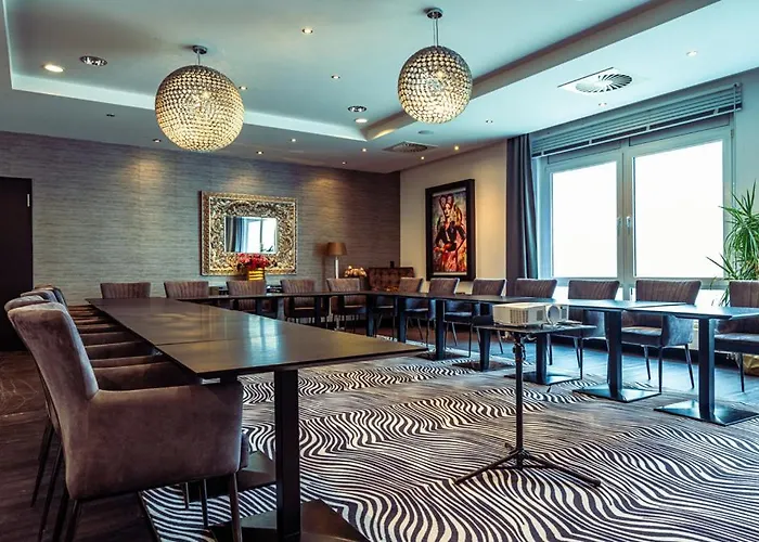 Salinenparc Design Budget 4* 바트베스테른코텐